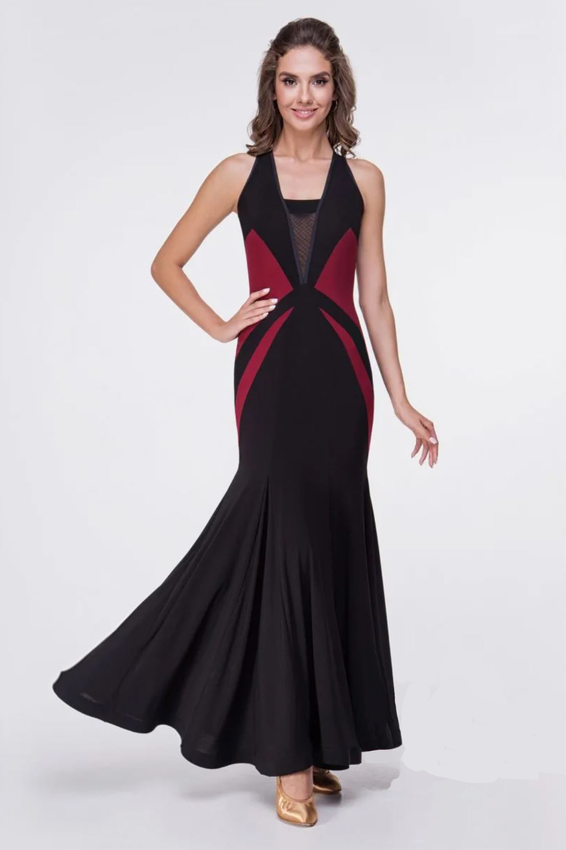 Sleeveless red and black ballroom dress for women